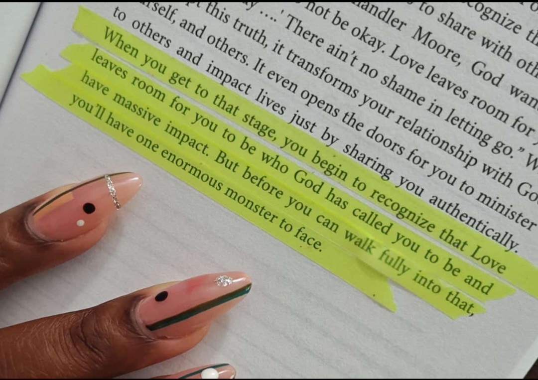 In Search of the Pink Flamingo: Ditch the Expectations of Others, Own Your Voice, and Be Your Unusual Self – Image 9