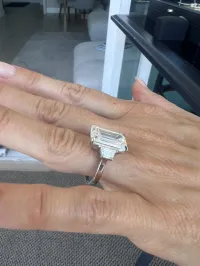 IGI certified 8.09 carat total weight emerald cut E-color VS1 Lab Diamond Engagement Ring set in 18k white gold.  – Image 3