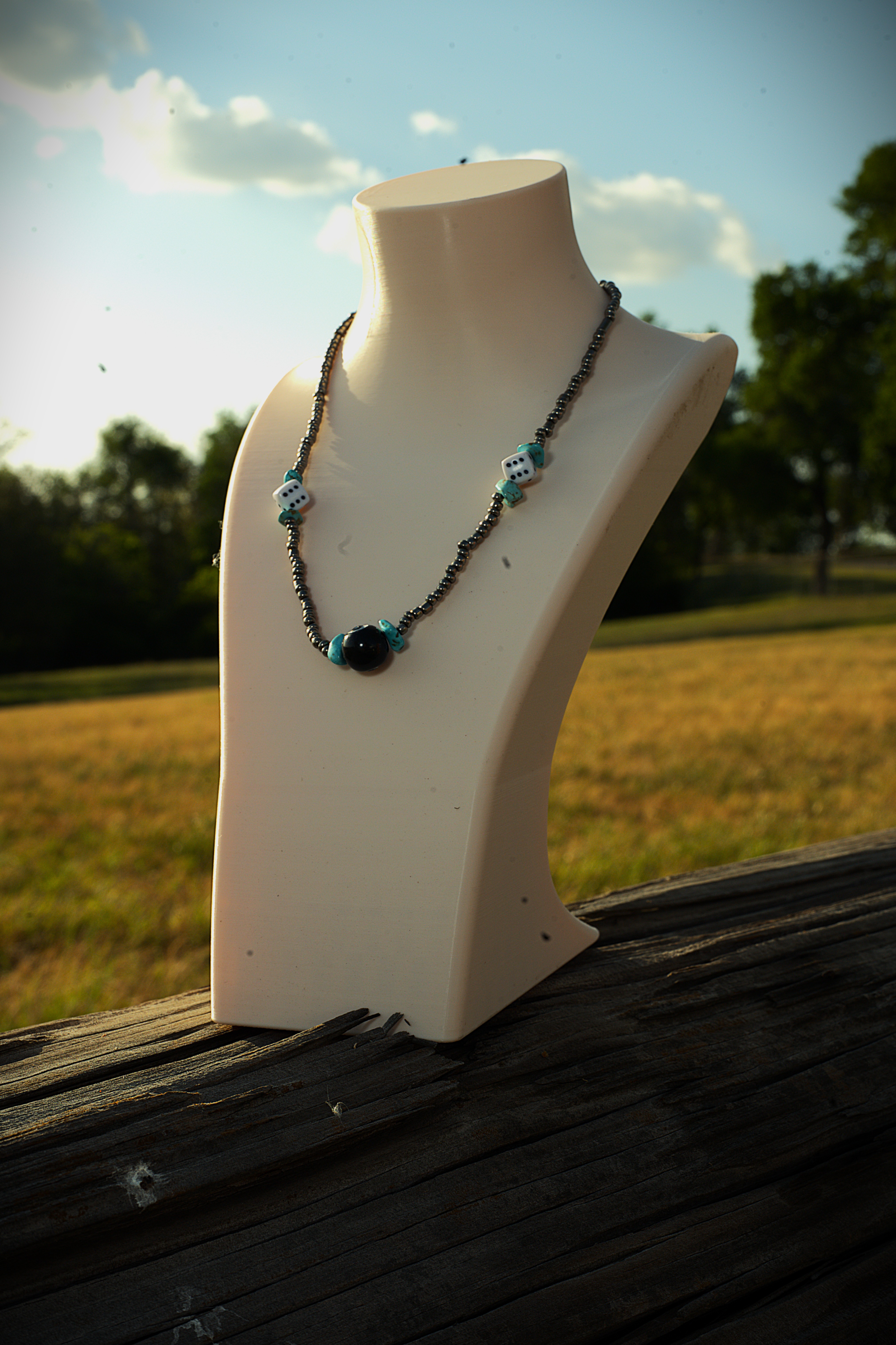The Gambler Seed Bead Choker – Image 1