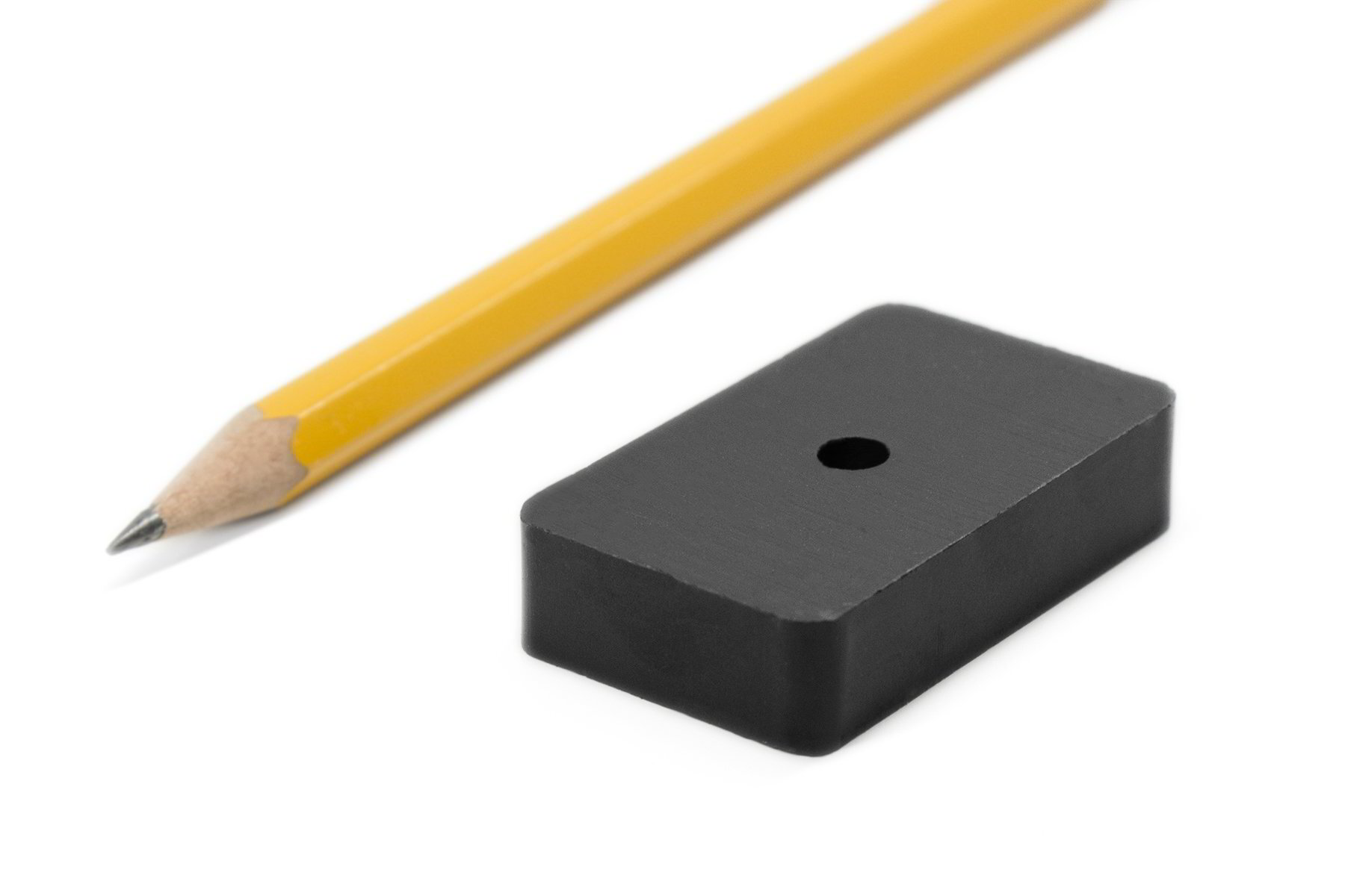 Iman ferrita, oxido férrico, medidas 47 x 22 x 11 – Rectangular