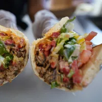 Jackfruit Philly Cheesesteak Pita Sandwich – Image 1