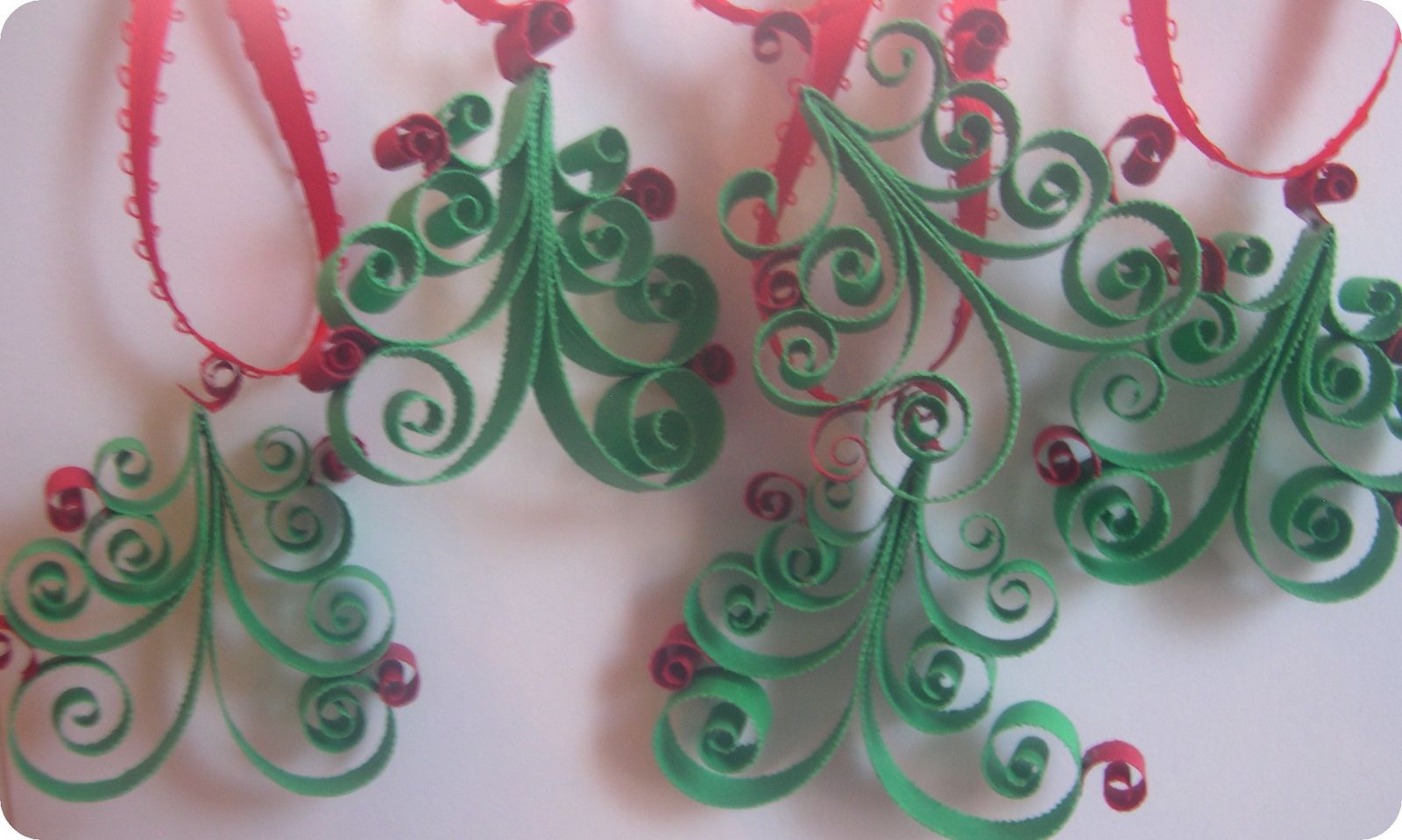 Christmas Tree Garland – Image 2