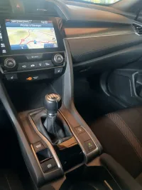 HONDA CIVIC 1.0 VT i-VTEC T ELEGANCE NAVI||2019||37308km||Gasolina||Manual||126CV||Em Stock – Image 17