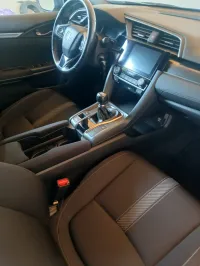 HONDA CIVIC 1.0 VT i-VTEC T ELEGANCE NAVI||2019||37308km||Gasolina||Manual||126CV||Em Stock – Image 6