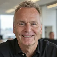 blog author image