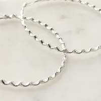 Champagne Twist Hoops – Image 2