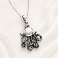 The Silver Siren Octopus Pendant – Image 3