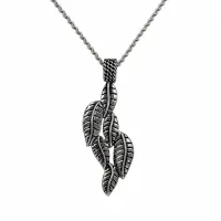 Serafina Leaf Pendant – Image 3