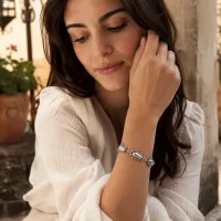 Lucía Teardrop Bracelet – Image 1