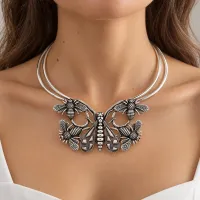 Enchanted Garden Silver Collar. – Image 1