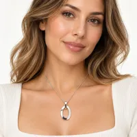 Modern Oval Link Pendant – Image 3