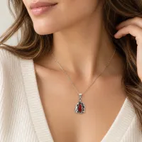 Crimson Leaf Teardrop Pendant – Image 2