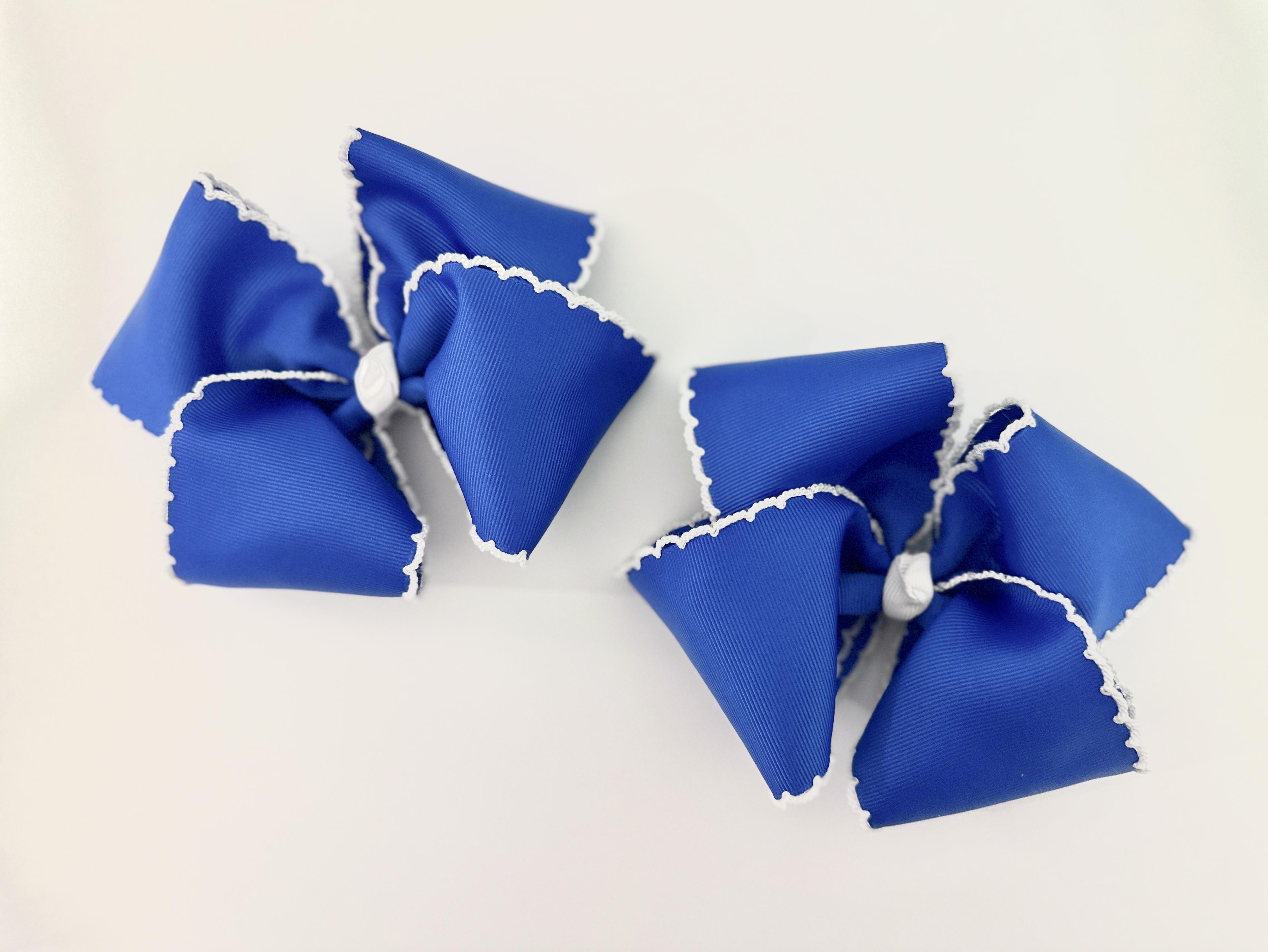 Moonstitch Boutique Clip Bow – Image 1