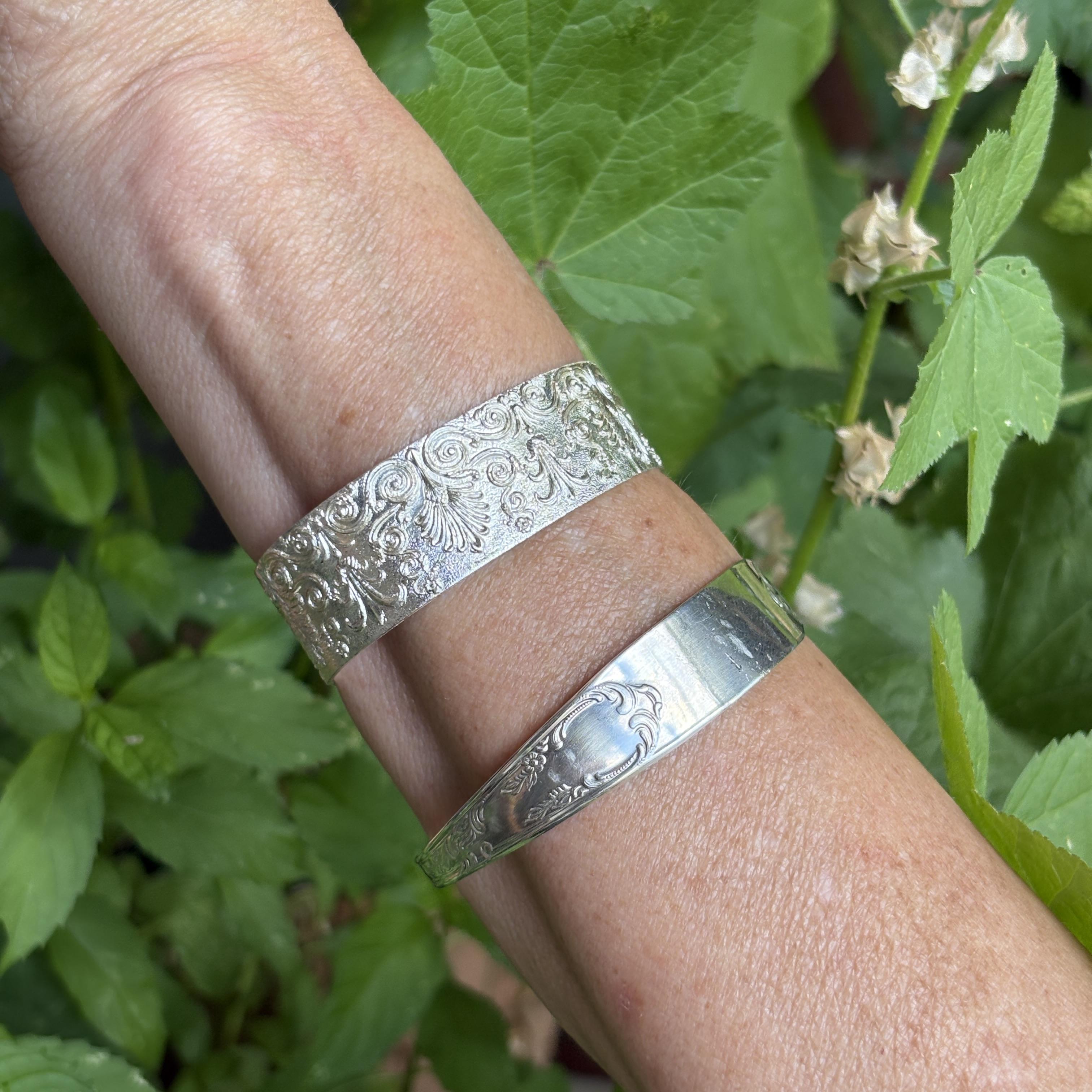 Athena 1 - Versilberter Armreif – Image 3