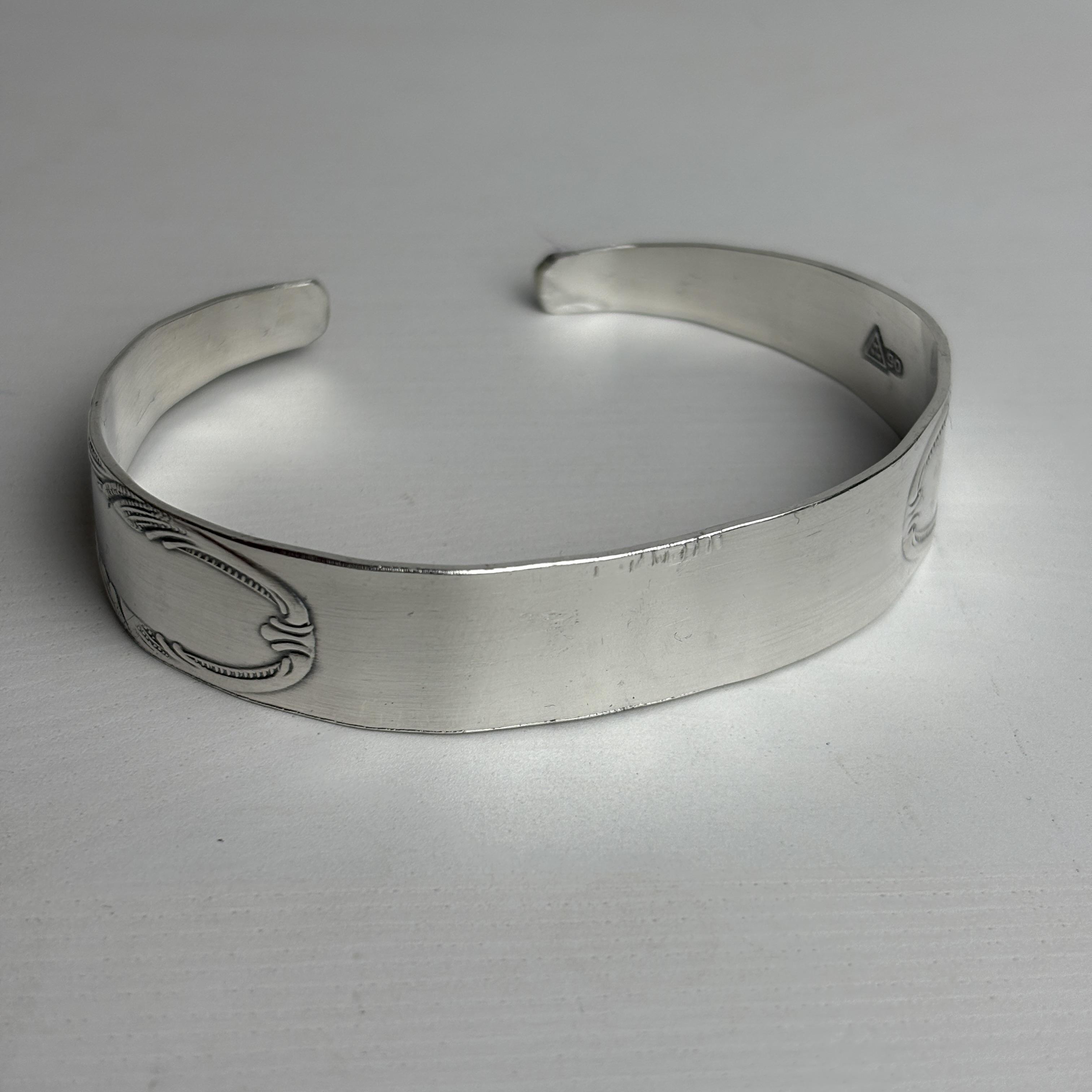 Athena 2 - Versilberter Armreif – Image 1