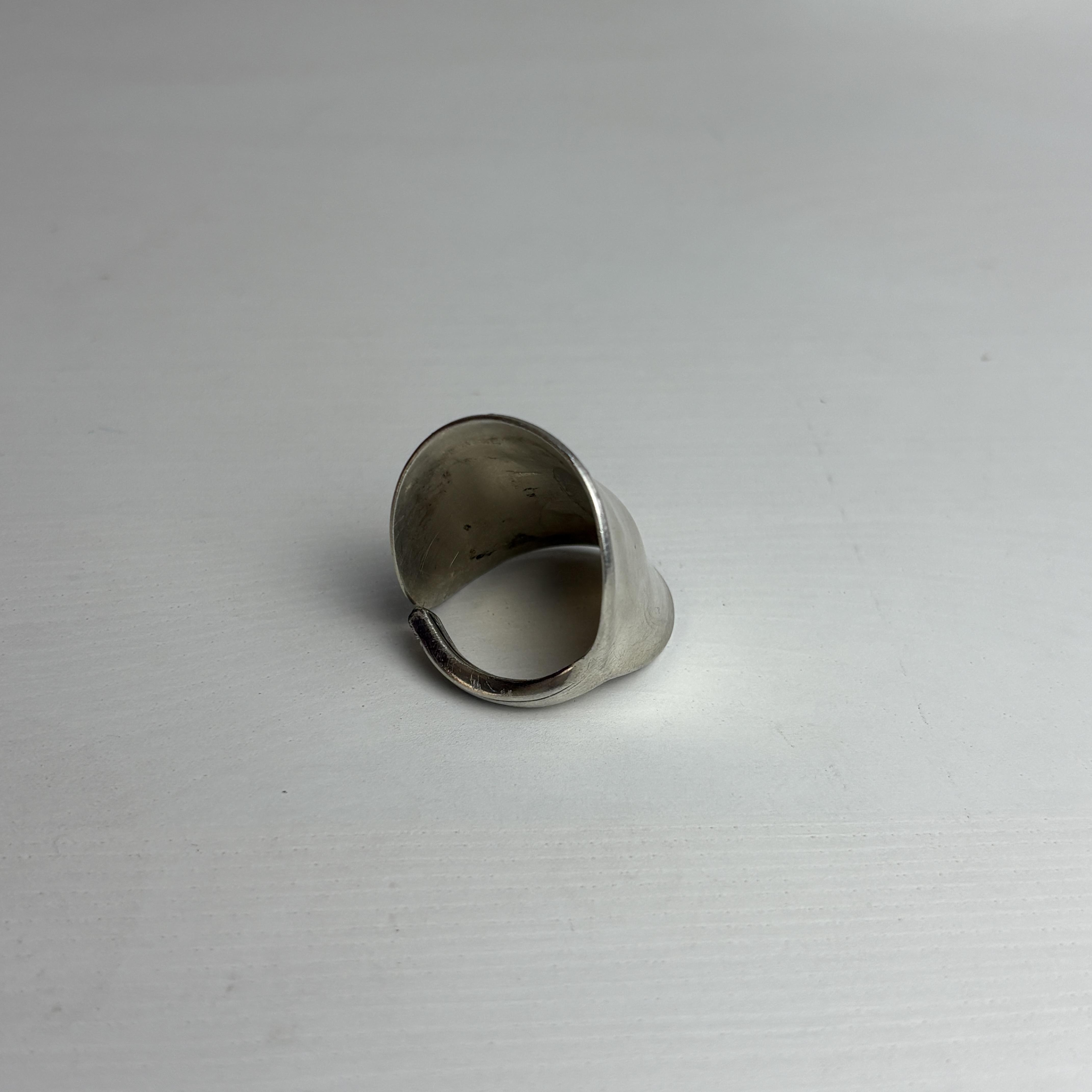 Heinrich - Versilberter Statement Ring – Image 3
