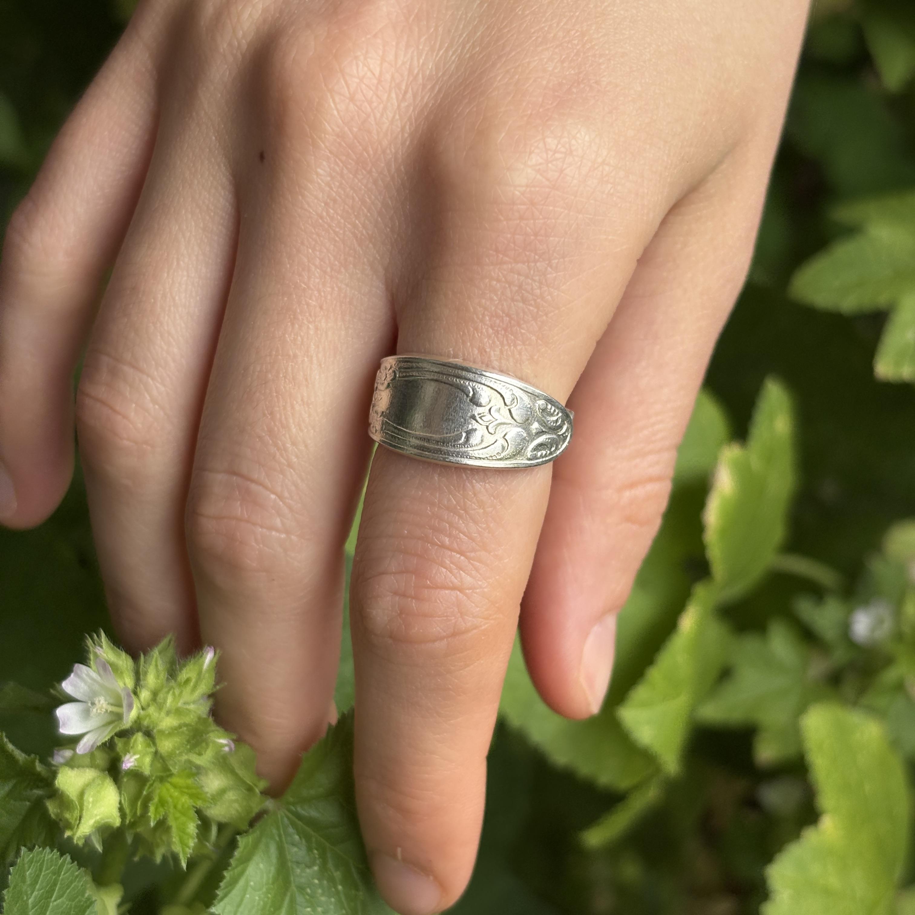 Eleonore - Versilberter Klassiker Ring – Bild 2
