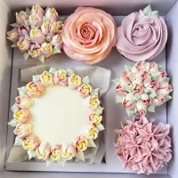Cake n Sip Bento Florals - Vice & Virtue June 10th – Image 1