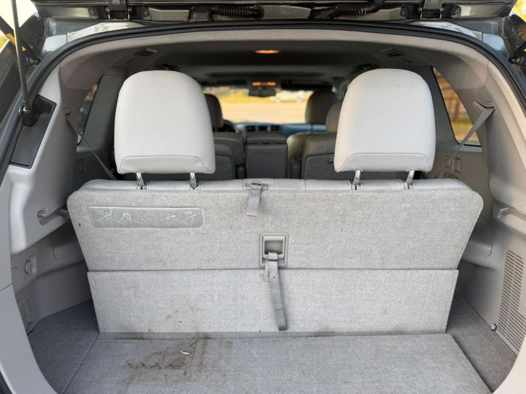 2008 Toyota Highlander hybrid limited  – Image 8