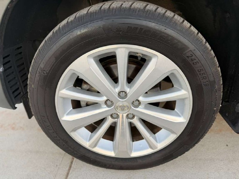 2008 Toyota Highlander hybrid limited  – Image 6