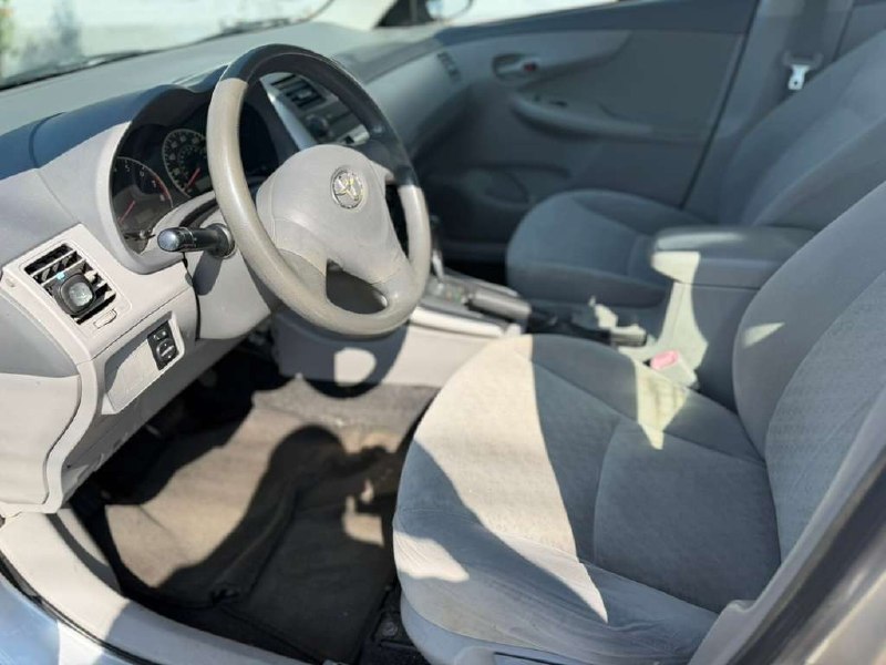 2009 Toyota Corolla S – Image 9