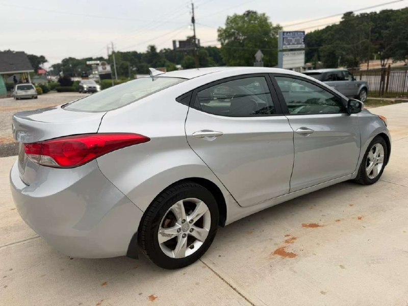2013 Hyundai Elantra Gls  – Image 4