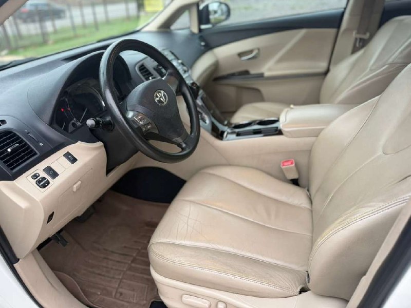 2009 Toyota Venza fully loaded – Image 12