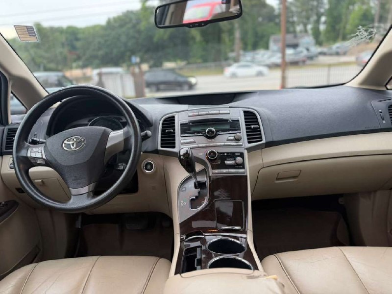 2009 Toyota Venza fully loaded – Image 11