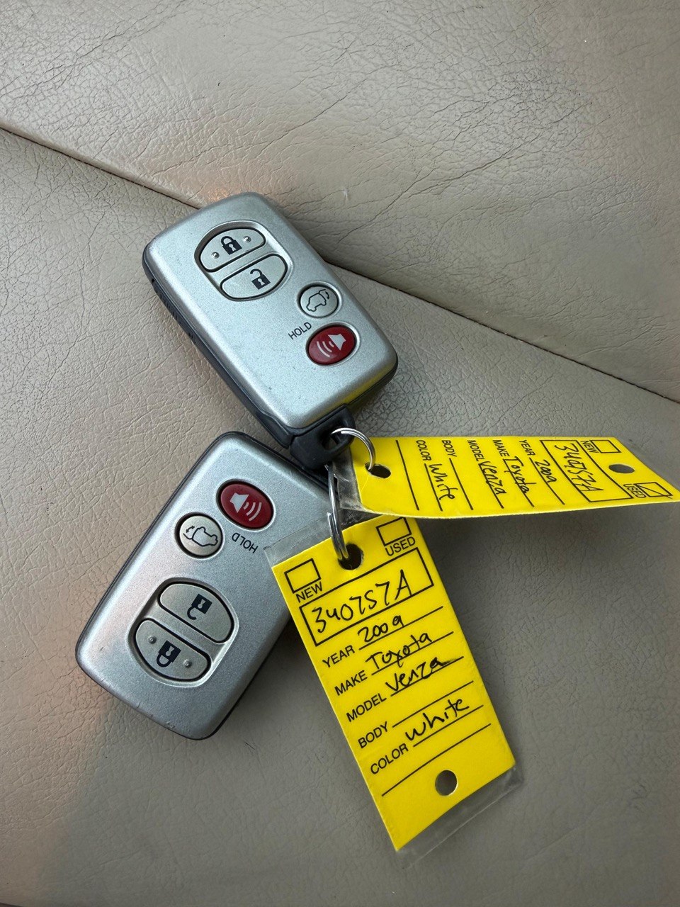2009 Toyota Venza fully loaded – Image 8