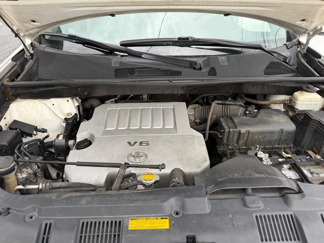 2012 Toyota Highlander sport – Image 15