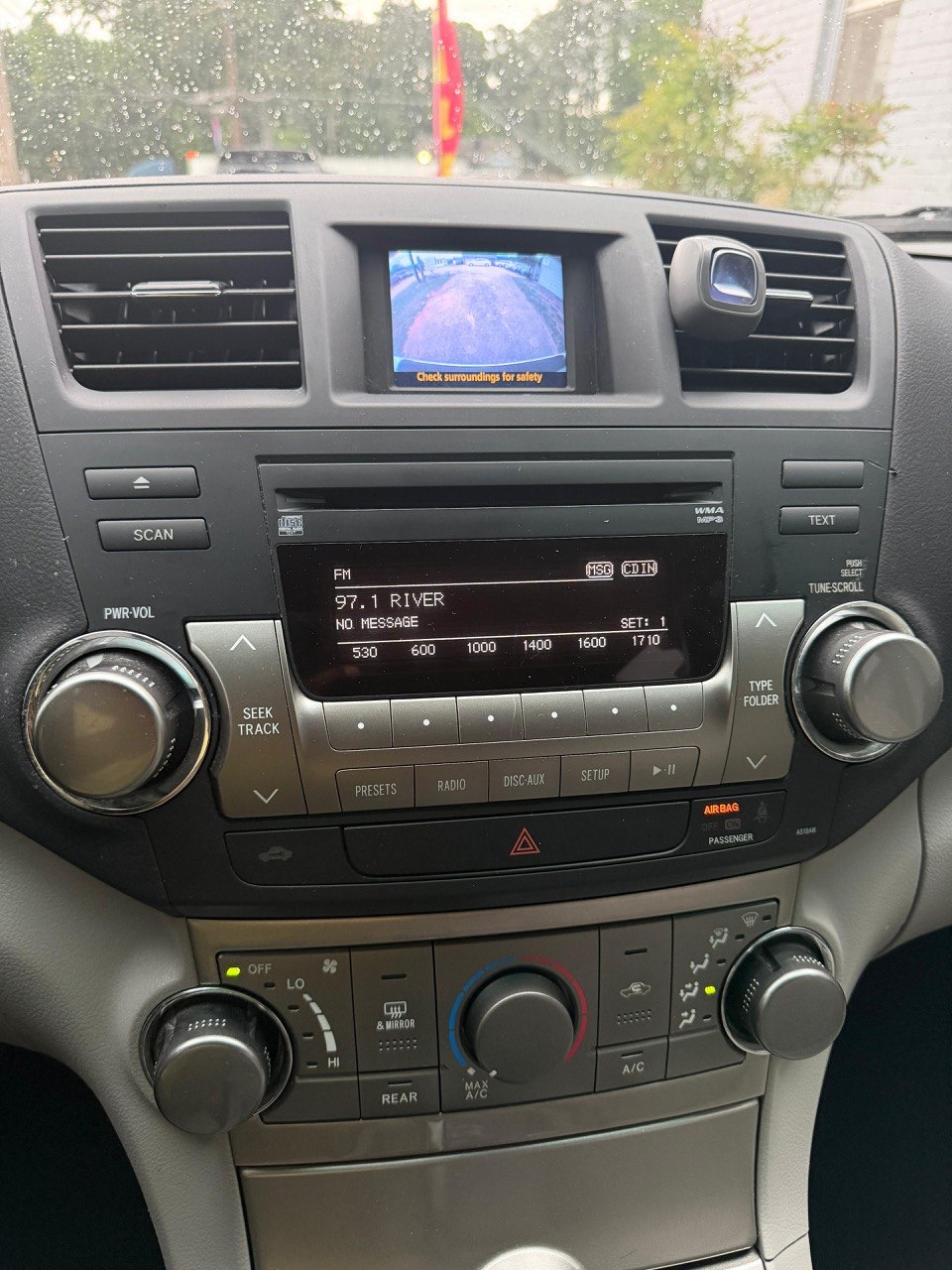 2012 Toyota Highlander sport – Image 14