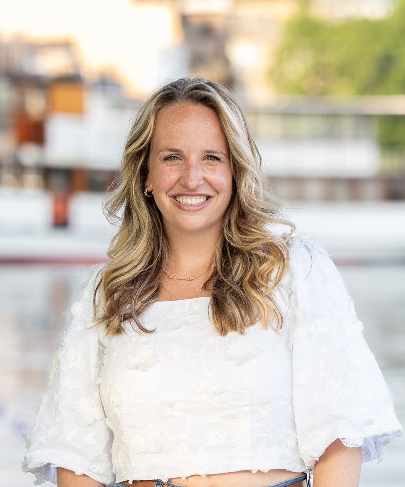 blog author image