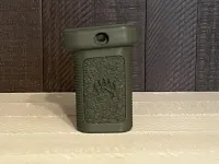 Grizzly AR-15 Vertical Foregrip for Picatinny Rail – Image 3