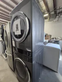 Electrolux ELTE760CAT3 Laundry Tower Washer Dryer Combo in Titanium – Image 2