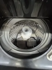 GE GIJD37ESMM1DG Unitized Washer Dryer Laundry Center Black – Image 4