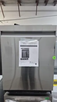 Samsung DW80R9950US premium 24" built-in Smart Linear Wash dishwasher (39 dBA). – Image 1
