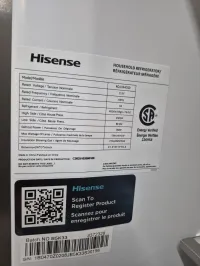 Hisense RQ17A4CSD 17 cu. ft. counter-depth 4-door (quad-door) refrigerator. – Image 4