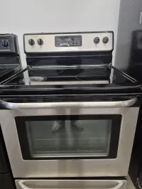 Frigidaire CFEF3014LSA 30” Electric Stove – Glass Top Self-Clean Stainless Steel – Image 1