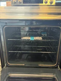 Samsung NE63A6511SS/AC 30-Inch Smart Electric Range with Air Fry & Convection – Image 4