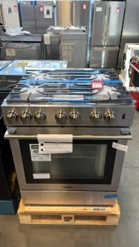 Blomberg BDF30522CSS 30-Inch Dual Fuel Slide-In Range with True Convection & Self-Clean – Image 5
