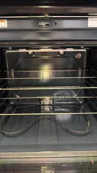 Amana YAES6603SFS6 30” Slide-In Electric Stove – Glass Top, Stainless Steel, 4.8 Cu.Ft Oven  – Image 4