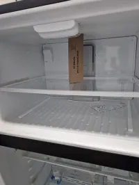 Whirlpool WRT541SZHV03 21 Cu.Ft Top Freezer Fridge – Black Stainless, Ice Maker Ready – Image 4