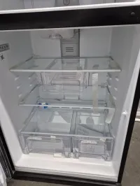 Whirlpool WRT541SZHV03 21 Cu.Ft Top Freezer Fridge – Black Stainless, Ice Maker Ready – Image 3