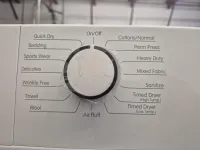 Blomberg WM98220SX Washer & DV17600W2 Heat Pump Dryer 24'' Wide – Image 3