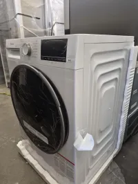 Blomberg WM98220SX Washer & DV17600W2 Heat Pump Dryer 24'' Wide – Image 5