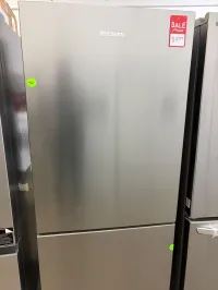 Blomberg BRFB21612SS 16.1 Cu. Ft. Bottom Freezer Refrigerator – Image 1