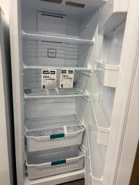 Hisense FV21C7HWE 21.2 Cu. Ft. Convertible Upright Freezer – Image 2