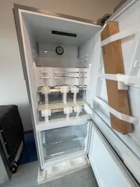 Beko BFBD30216SSL 16.1 Cu. Ft. Counter-Depth Refrigerator – Image 3