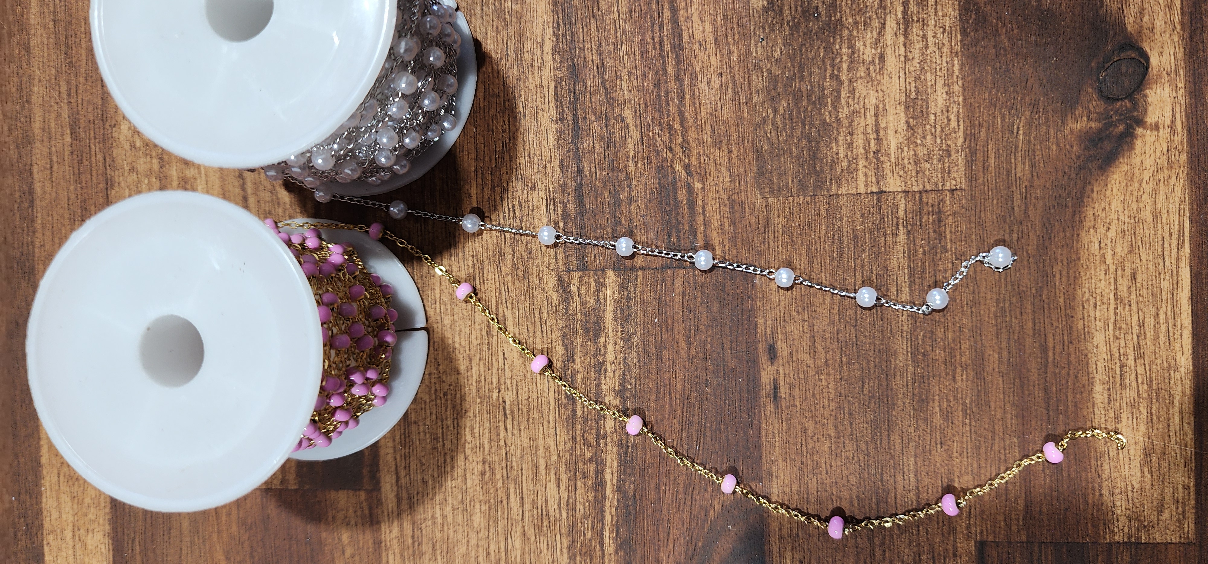 Chains – Image 4