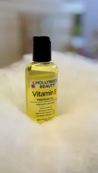 Hollywood Beauty Vitamin E premiuHollywood Beauty Vitamin E Premium Oil – 2 ozm oil – Image 4